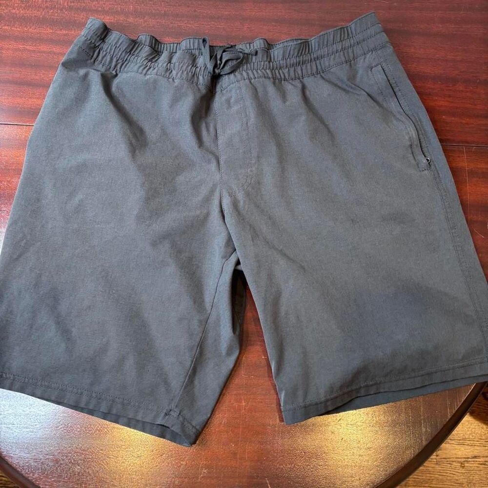 Kuhl Men's Black and Grey Shorts